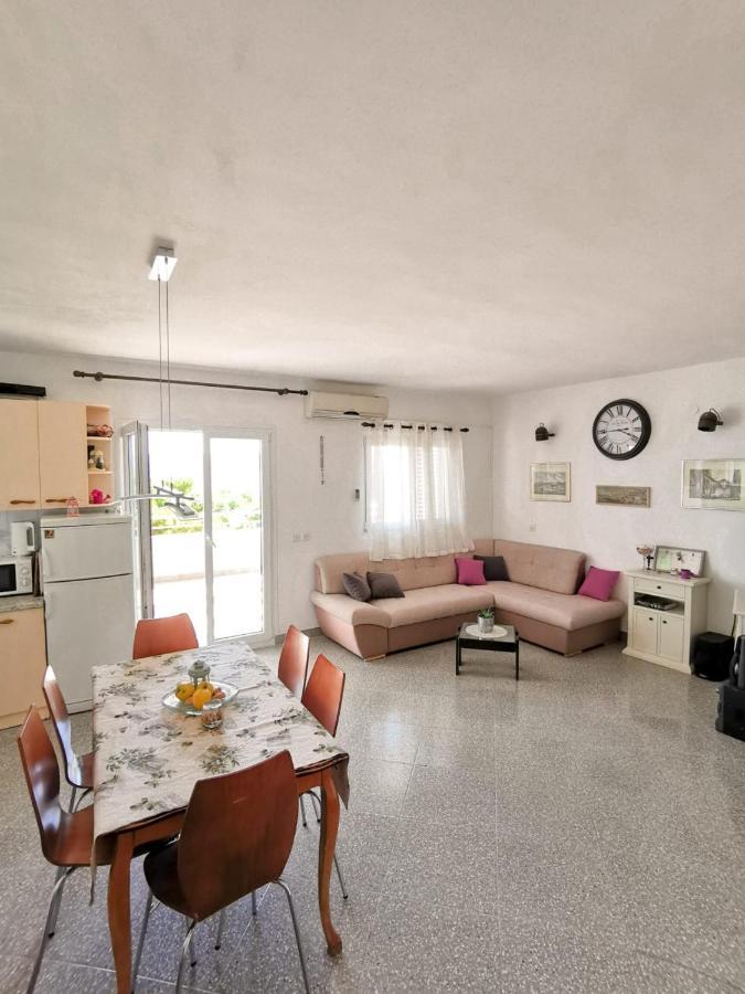Apartments By The Sea Mimice, Omis - 14230 Exterior photo